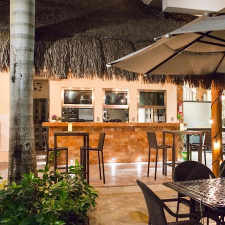 Alamos Inn Hotel Con Jacuzzi Y Piscina Cancun Exterior photo