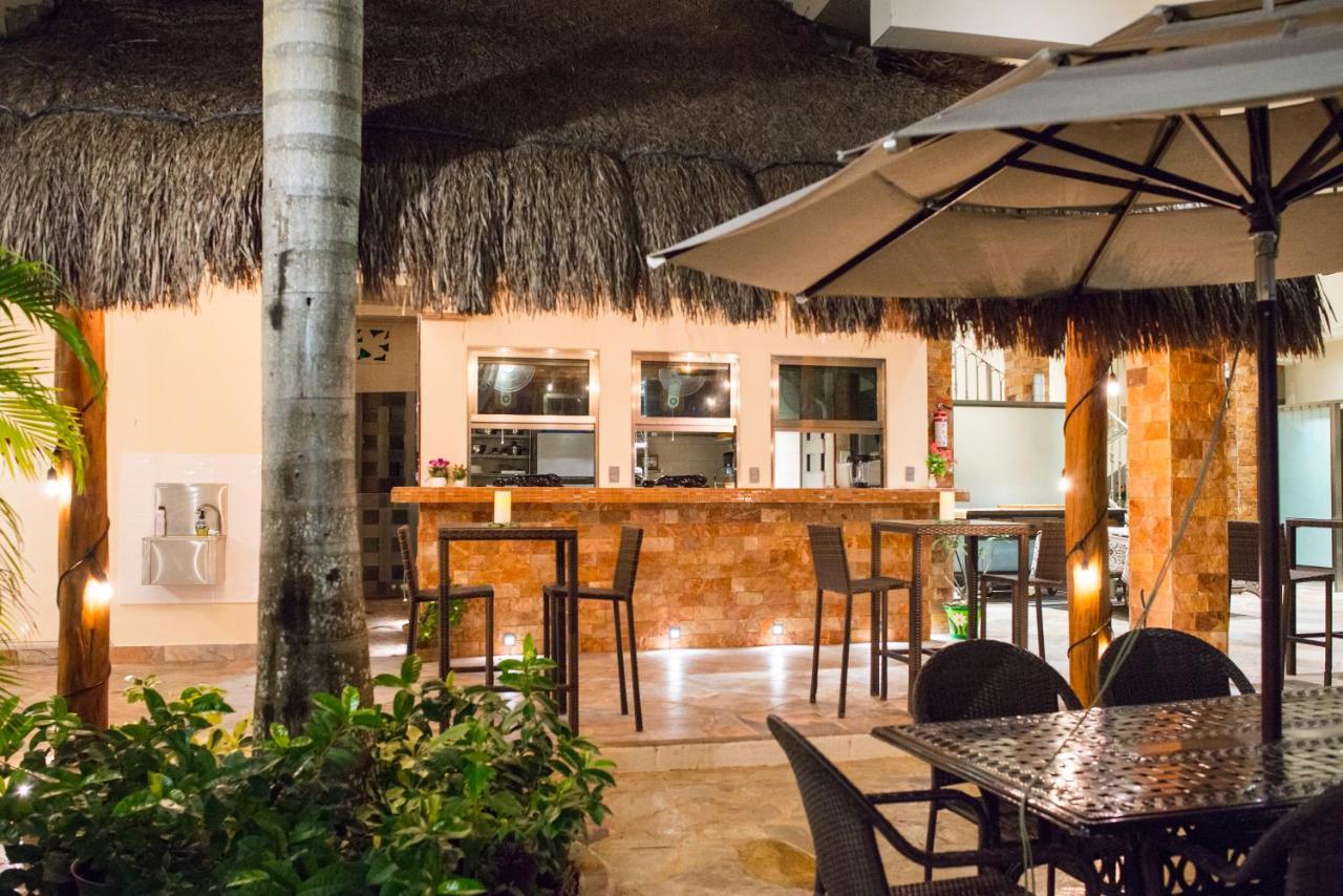 Alamos Inn Hotel Con Jacuzzi Y Piscina Cancun Exterior photo